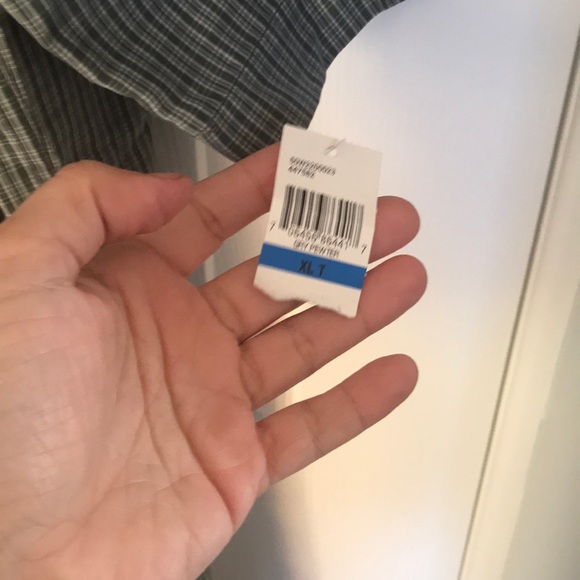 NWT Men’s Van Heusen Button Down (XLT) - Picture 4 of 6